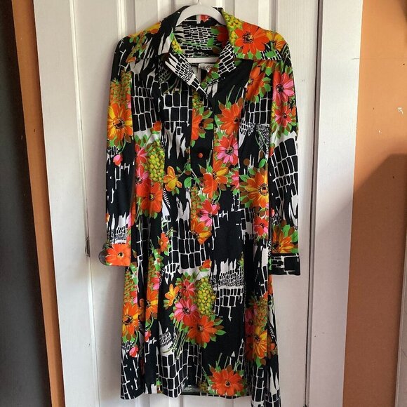 Sold—-MARISSA 70'S STYLE INSPIRED WOMANS DRESS SIZE M/L - Picture 1 of 9